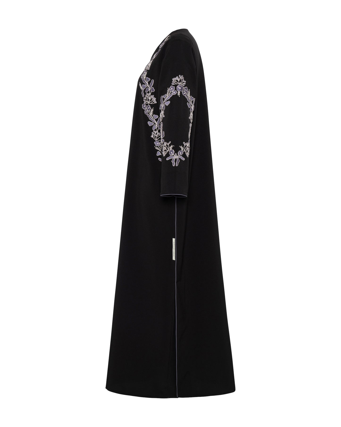 Sara abaya
